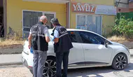 Amasya'da park halindeki araca havadan mermi düştü