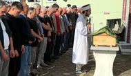 Kırklareli'de vahşetin ardından küçük Öykü annesinin yanına defnedildi