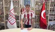 Ayvalıkgücü Belediyespor hücum hattını genç golcüyle güçlendirdi