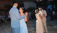 Almanya’daki ikizler nişan için Çorum’u seçti