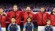 Kartal'da orta saha operasyonu tamam: İmzayı attı, rotayı Slovakya'ya çevirdi