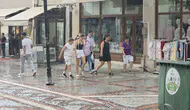 Edirne ve Kırklareli'de aniden bastıran yağış trafiği felç etti