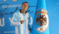 Erzurumspor kadroyu korumak için iki imzayı daha attı