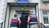 Karaköprü'de hırsızlık hükümlüsü kaçarken jandarmaya yakalandı