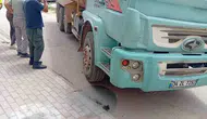 İnegöl'de yürek yakan kaza 6 yaşındaki çocuk kamyon altında kaldı