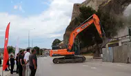 Osmancık Kalesi etrafındaki riskli binalar yerle bir ediliyor