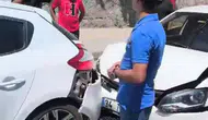 Bitlis'te otomobillerin çarpıştığı kazada can kaybı yaşanmadı