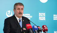 Destici siyasi partilere yapılan hazine yardımlarının tamamen kesilmesini istedi