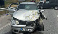 Uzunköprü yolunda iki araç çarpıştı 6 kişi yaralandı
