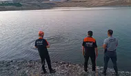 Elazığ’da baraj gölüne giren gençten acı haber geldi