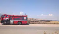 İslahiye’de anız yangını trafiği kilitledi