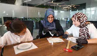 Kırık parçaları birleştirip aile bağlarını güçlendiriyorlar