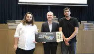 İnegöl Belediyesi çocuklara oyunla afet eğitimi veriyor