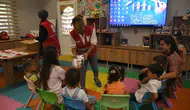 Kuşadası'nda minikler yardımlaşmayı oyunla öğreniyor