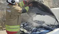 Belen’de seyir halindeki araç bir anda alev aldı