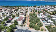 Didim Belediyesi Akbük yollarını kendi ürettiği taşlarla yeniliyor