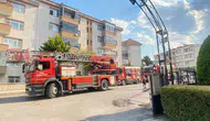 İnegöl'de yangından kurtarılan kedilere itfaiyeden kalp masajı