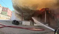 Diyarbakırda atölye yangını kask kamerasında