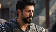 Burak Özçivit’in yeni dizisindeki partneri belli oldu