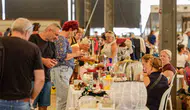 İzmir’de ikinci el pazarları ev ekonomisine can suyu oluyor