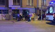Eskişehir’de motosiklet ve otomobil çarpıştı