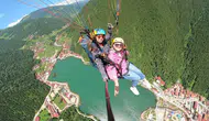 Uzungöl’de yamaç paraşütü sezonu heyecanı başladı