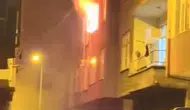Hopa’da gece yarısı apartman dairesini alevler sardı