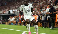 Beşiktaş Avrupa yolunda Midtjylland engelini tek golle geçti