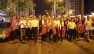 Kozan halkı 15 Temmuz şehitlerini meydanlarda andı