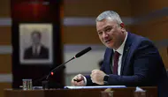 Serdivan Belediye Başkanı vatandaşa randevu kapısını açtı