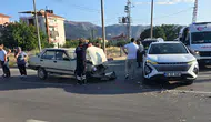 Şarkikaraağaç’ta kavşak kazası 1 yaralı