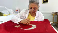 Eskişehir’de geleneksel nakışla Türk bayrağına yeniden hayat veriyorlar