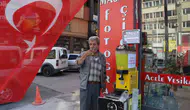 Sivaslı esnaftan şehitler anısına ferahlatıcı ikram