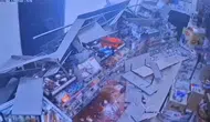 Milas’ta market alışverişi yaparken otomobil içeri girdi