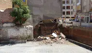 Malatya’da mühürlü binadan beton parçaları düştü