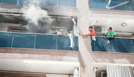 Bayraklı’da apartman yangını 10 kişi son anda kurtarıldı