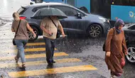 Tekirdağ Süleymanpaşa’da yağmur trafiği kilitledi