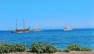 Kuşadası sahillerinde tekne turlarına rekor ilgi
