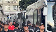 İzmit Belediyesi operasyonunda gözaltılar sağlık kontrolünden geçirildi