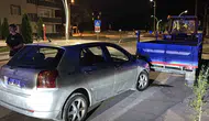 Bolu'da gece vakti park halindeki römorka çarptı