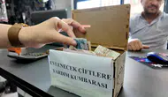Rize’de bir esnaf evlenecek gençlerin yükünü hafifletiyor