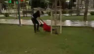 Aksaray Kent Park’ta arkadaş kavgası cep telefonu kamerasında