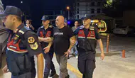 Ezel Akay ve kardeşi Bursa’da uyuşturucu operasyonuyla gözaltına alındı