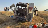 Suruç yolunda tarım işçilerini taşıyan minibüs devrildi