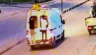 Konya’da trafiği hiçe sayan tehlikeli yolculuk kamerada