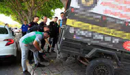 Kepez’de kaldırım işgaline zabıta müdahalesi
