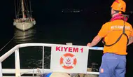 Bozcaada açıklarında motoru bozulan tekne paniği