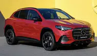 Mercedes yeni GLA modelini örtüsüz gösterdi