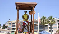 Kuşadası sahillerinde denize girenler için cankurtaran uyarısı
