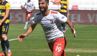 Yılmaz Ceylan gelen tüm teklifleri reddedip Karşıyaka'da kaldı